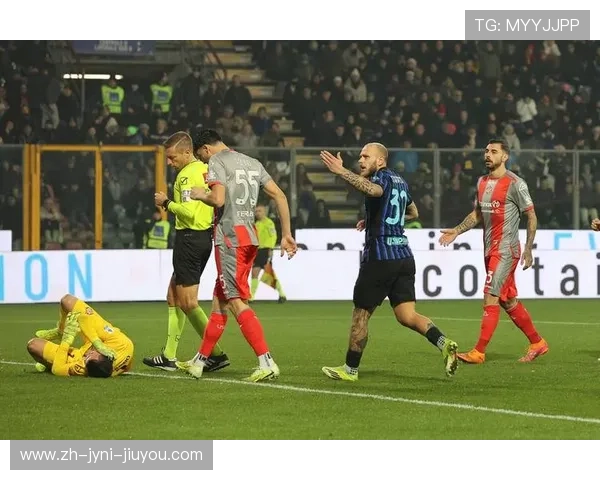 意甲联赛中具有日本背景的足球队介绍